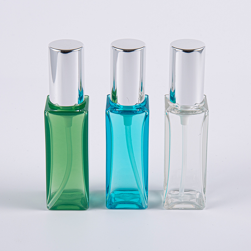 Travelling Use Facial Moisturizers 30ml PETG Square Lotion Bottle 