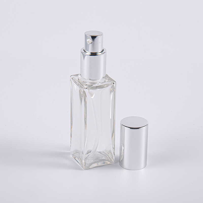 Travelling Use Facial Moisturizers 30ml PETG Square Lotion Bottle 