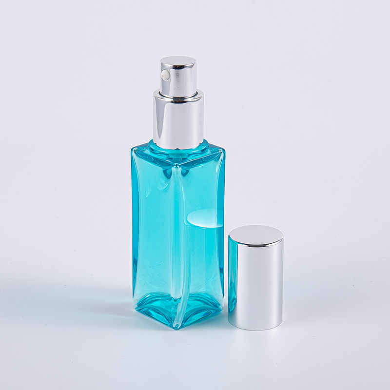 Travelling Use Facial Moisturizers 30ml PETG Square Lotion Bottle 