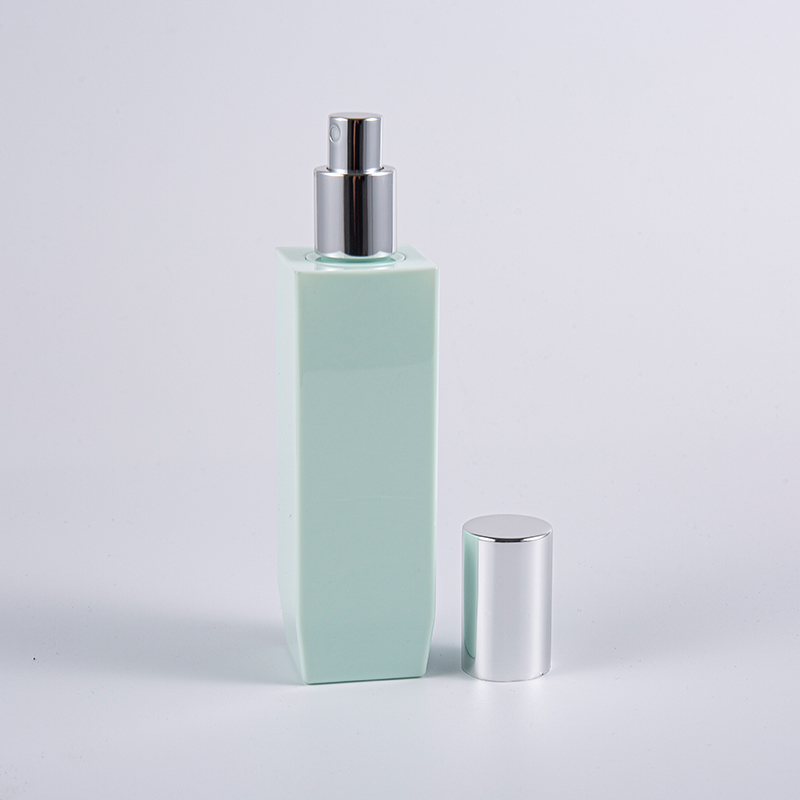 Multiple Color Option Square Shape 150ml PETG Thick Wall Lotion Bottle With Aluminium Pump Cap 